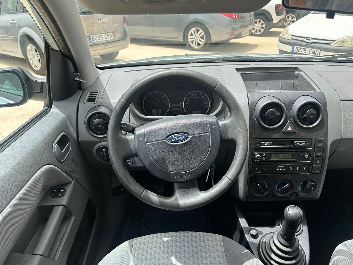 FORD FUSION TREND 1.4 TDCI SPANISH LHD IN SPAIN 68000 MILES SUPERB 2004